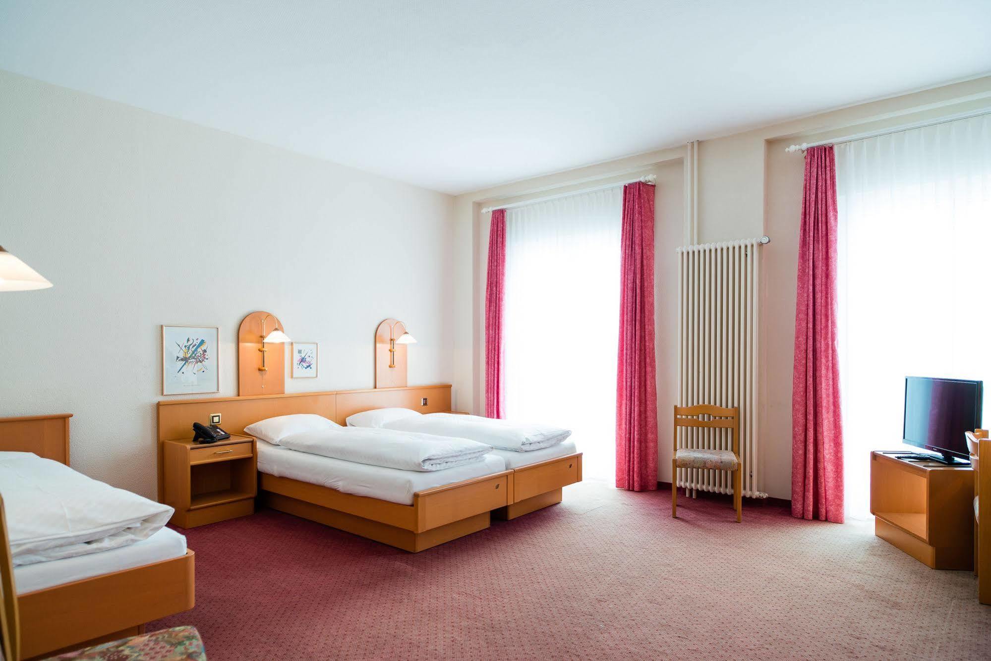Hotel Terrace انغلبرغ المظهر الخارجي الصورة